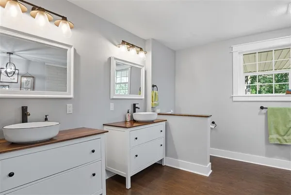 $575,000 | 405 Dove Lane, Leesville, LA 71446