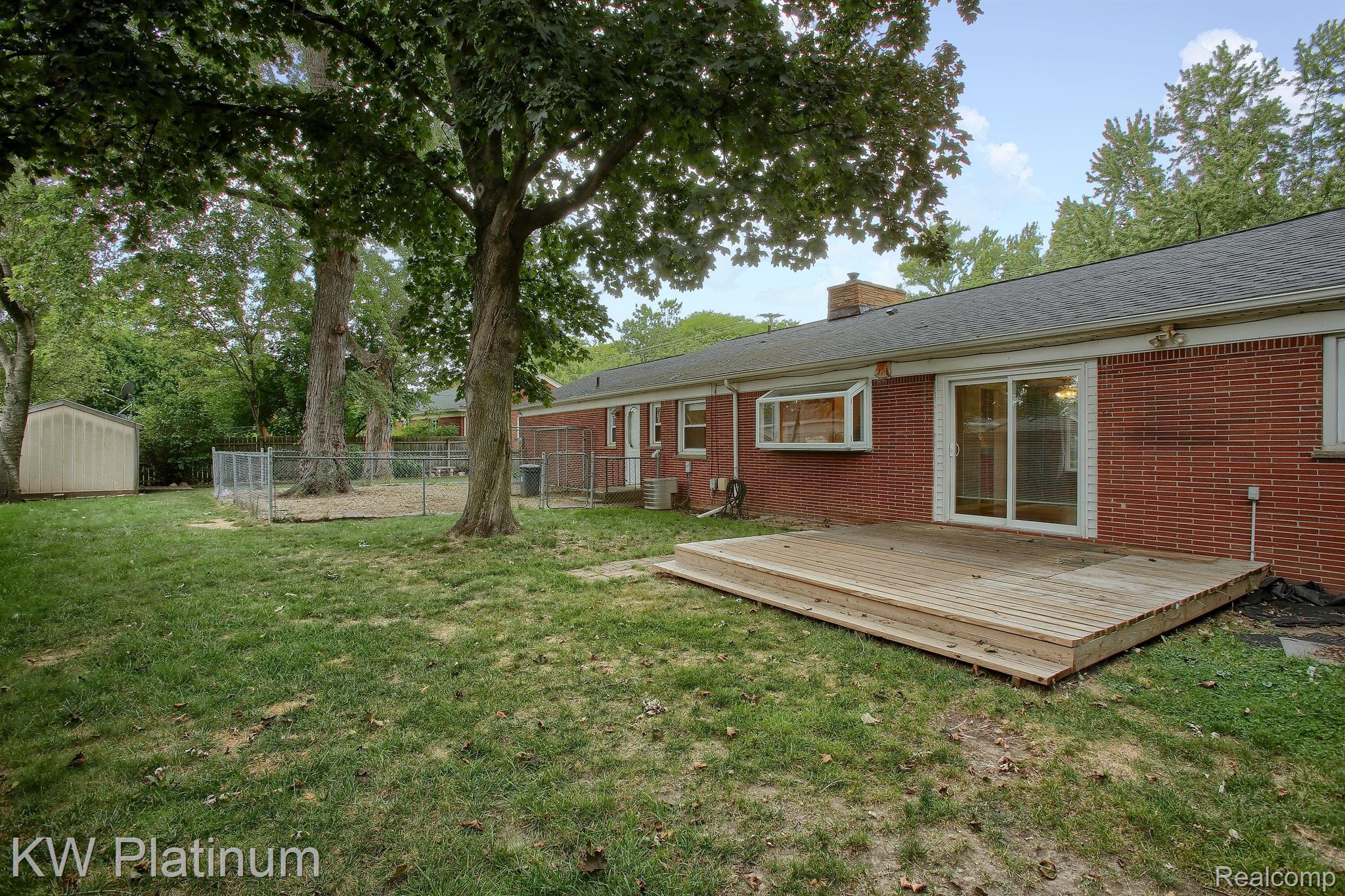 5250 Chicago Road Warren, MI 48092 - Photo 29 of 31 Gallery Image 29