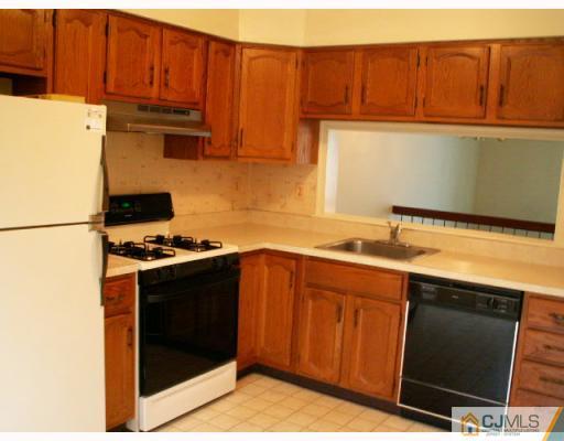 1503 Maplecrest Road Edison, NJ 08820 - Photo 4 of 5