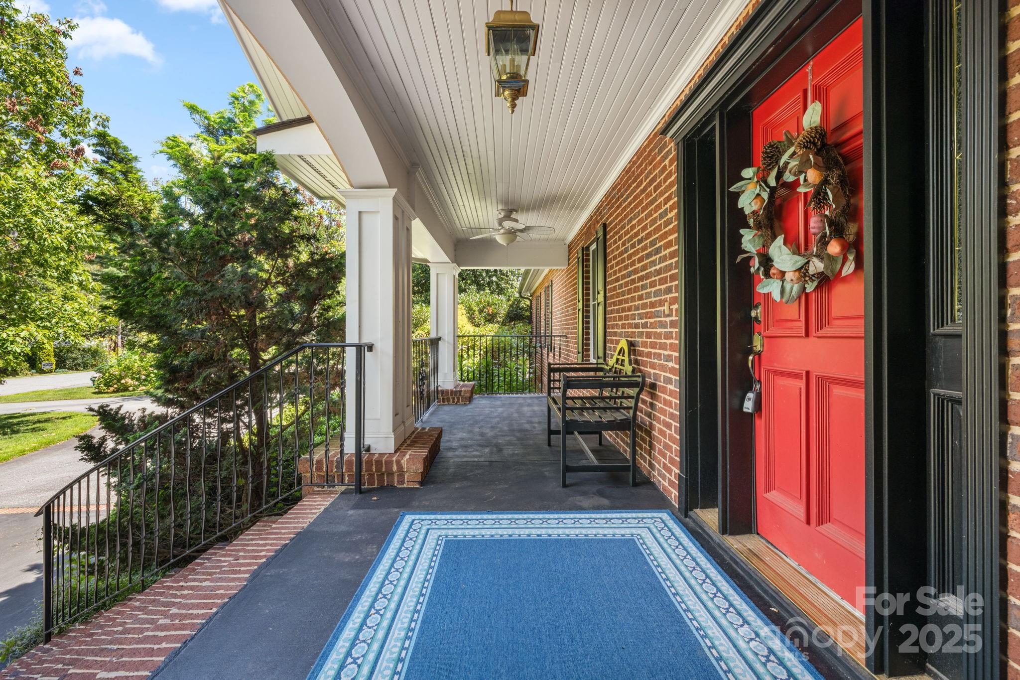 3 Amherst Road Asheville, NC 28803 - Photo 4 of 48 Gallery Image 4
