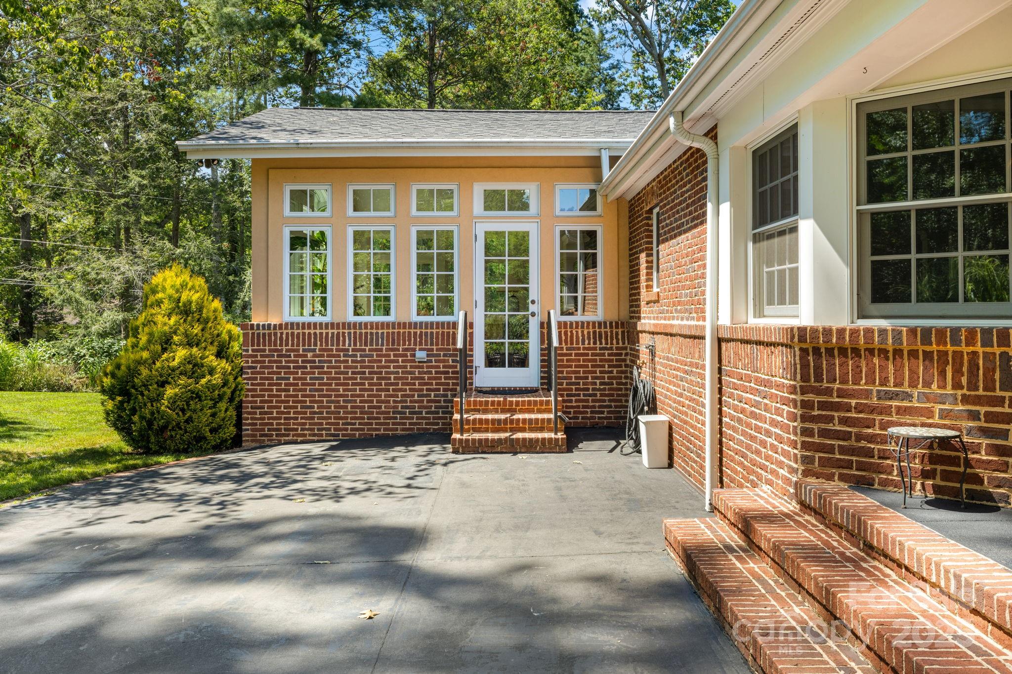 3 Amherst Road Asheville, NC 28803 - Photo 46 of 48 Gallery Image 46