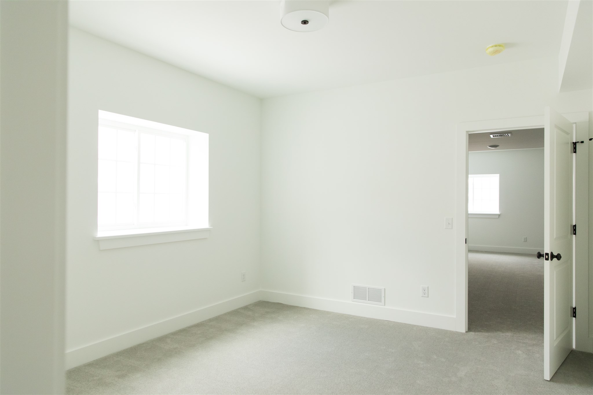 199 Rye Circle South Burlington, VT 05403 - Photo 21 of 29 Gallery Image 21