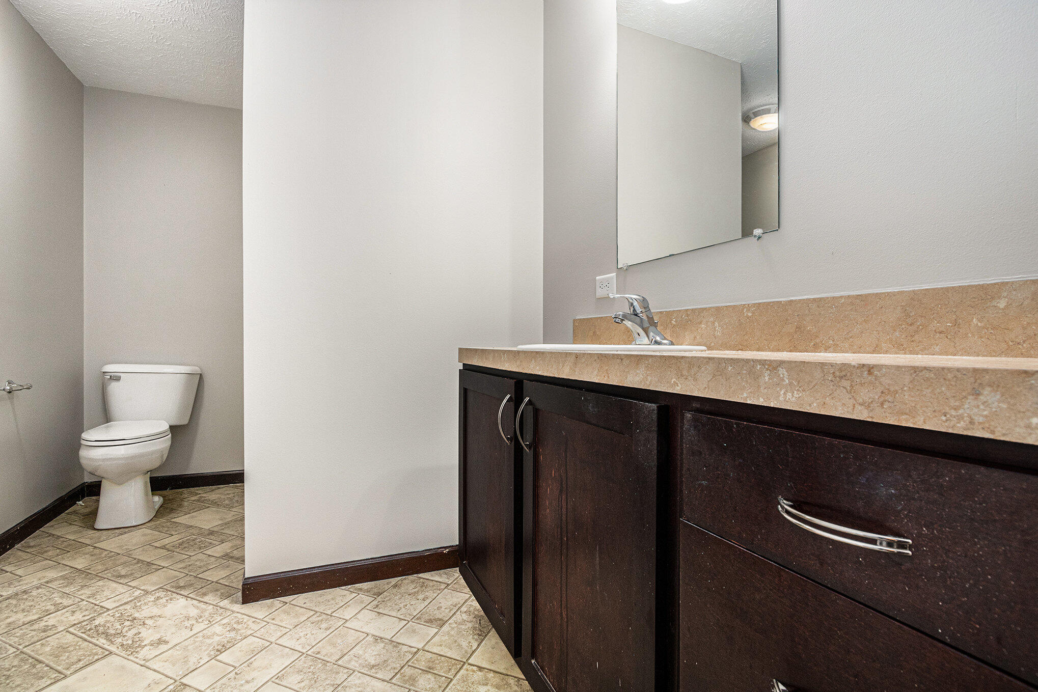 2810 Oak Forest Road Buchanan, MI 49107 - Photo 14 of 26 014_img_4836_549