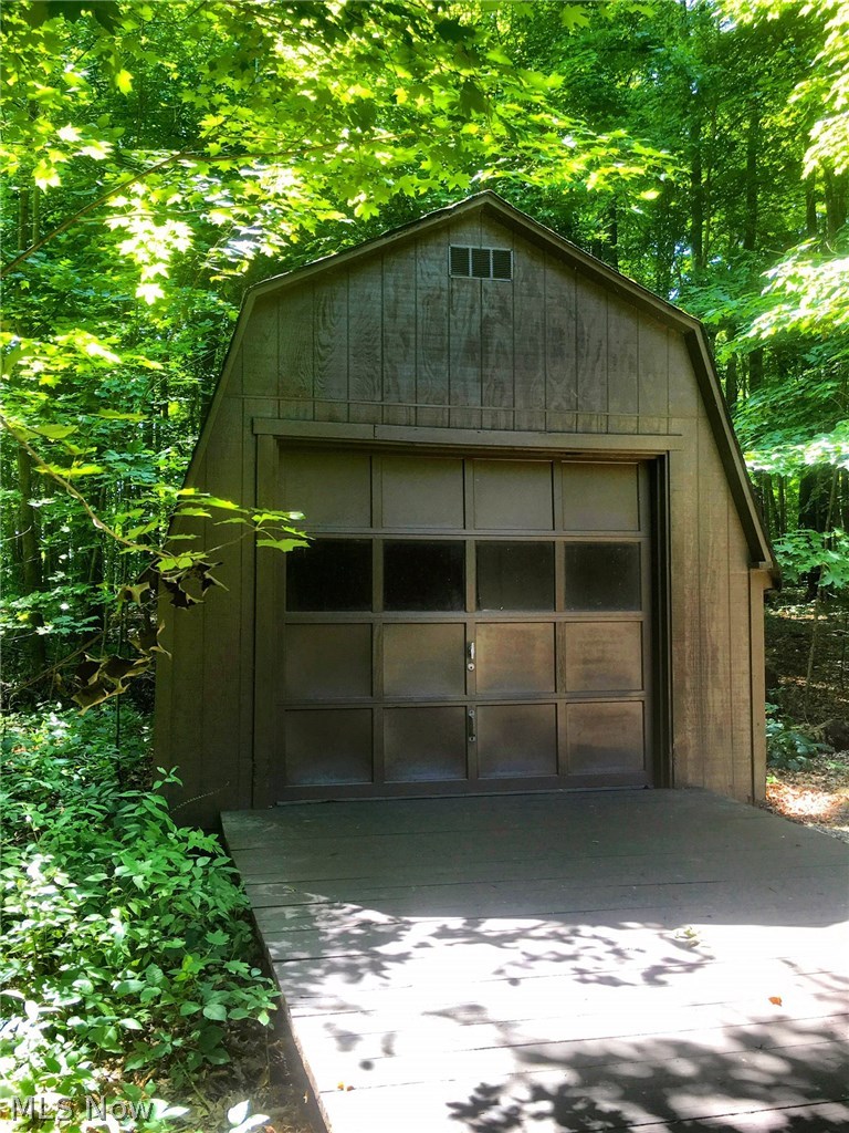 196 Bath Road Medina, OH 44256 - Photo 28 of 28 Shed/Barn for extra storage or lawn equipment