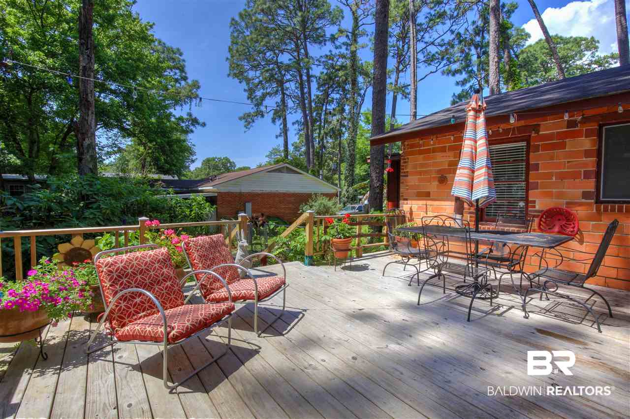 206 Orange Avenue Fairhope, AL 36532 - Photo 23 of 32