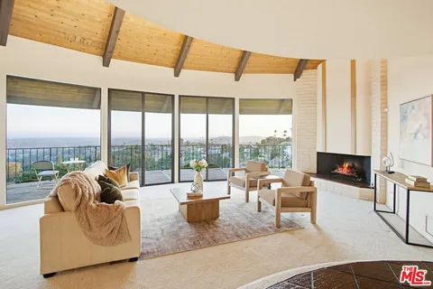 $1,195,000 | 4732 Divine Way, La Mesa, CA 91941