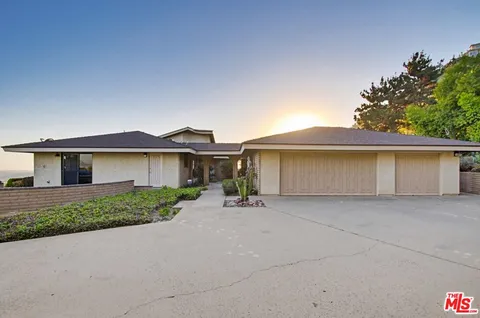 $1,195,000 | 4732 Divine Way, La Mesa, CA 91941