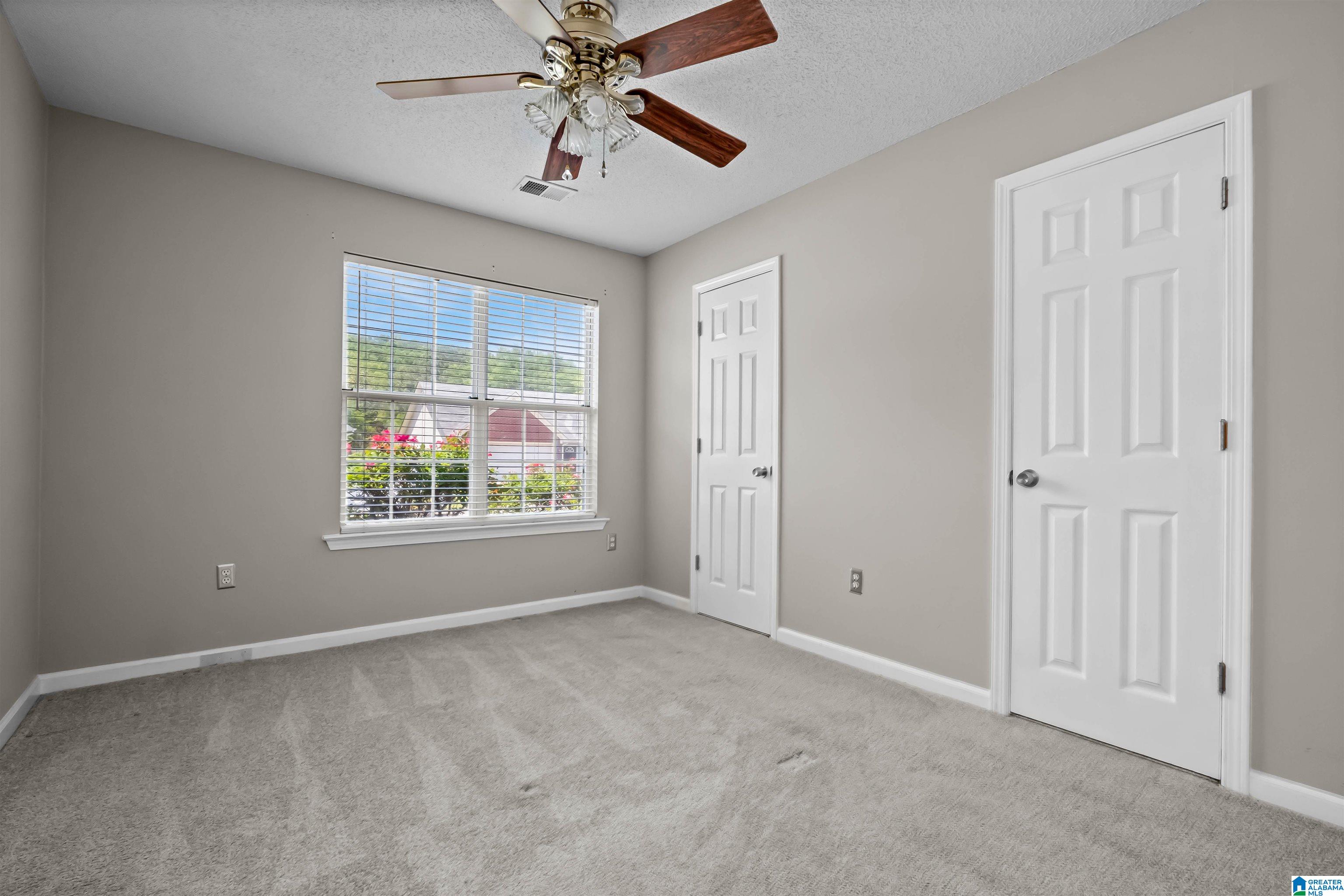 117 Lake Terrace Alabaster, AL 35007 - Photo 7 of 28