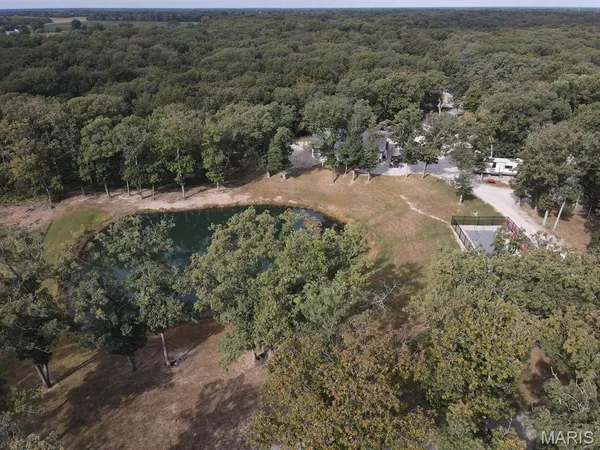 $865,000 | 28148 Commanche Trail, Canton, MO 63435