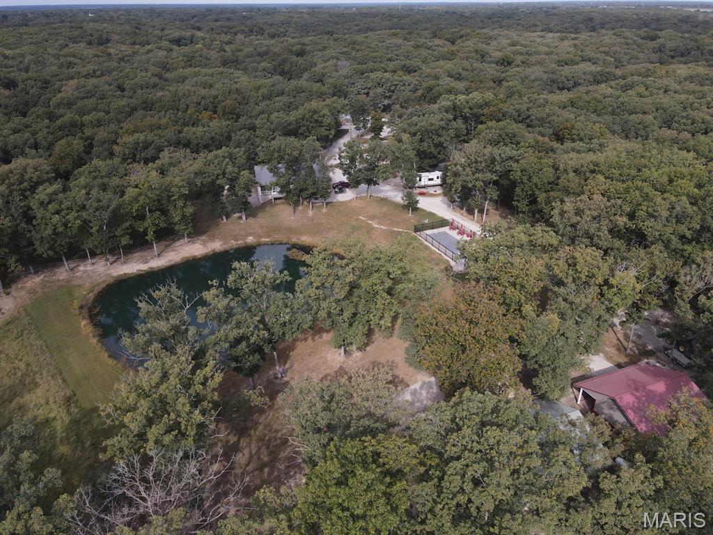 28148 Commanche Trail Canton, MO 63435 - Photo 13 of 93