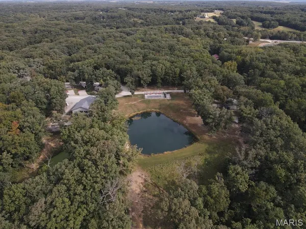 $865,000 | 28148 Commanche Trail, Canton, MO 63435