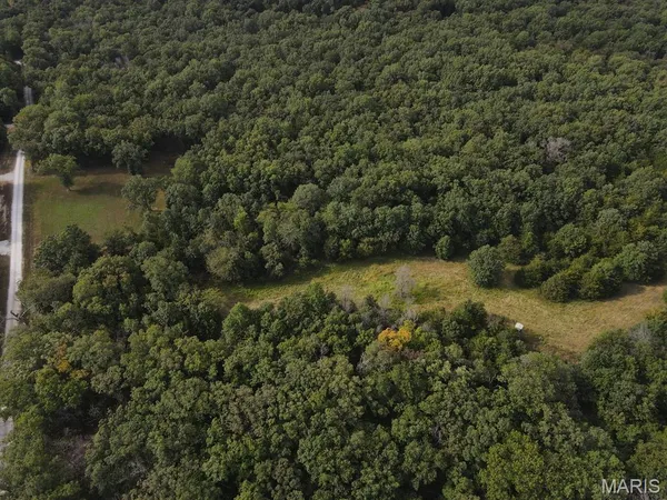 $865,000 | 28148 Commanche Trail, Canton, MO 63435