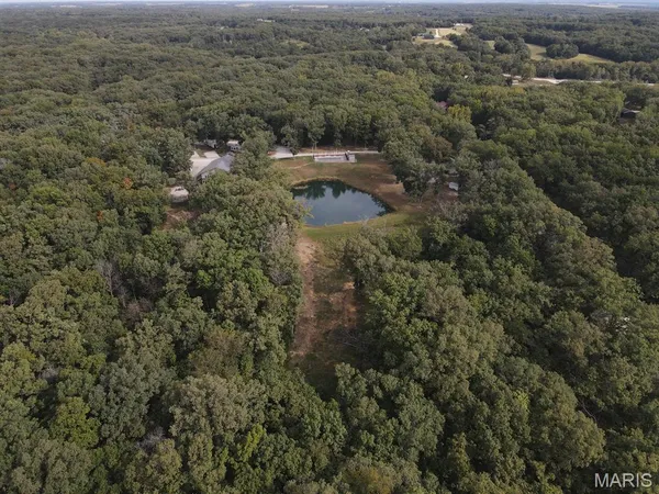 $865,000 | 28148 Commanche Trail, Canton, MO 63435