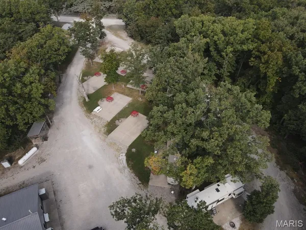 $865,000 | 28148 Commanche Trail, Canton, MO 63435