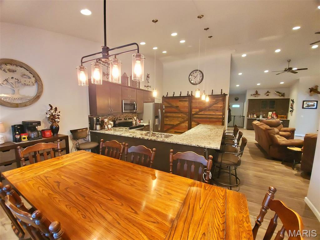 28148 Commanche Trail Canton, MO 63435 - Photo 32 of 93