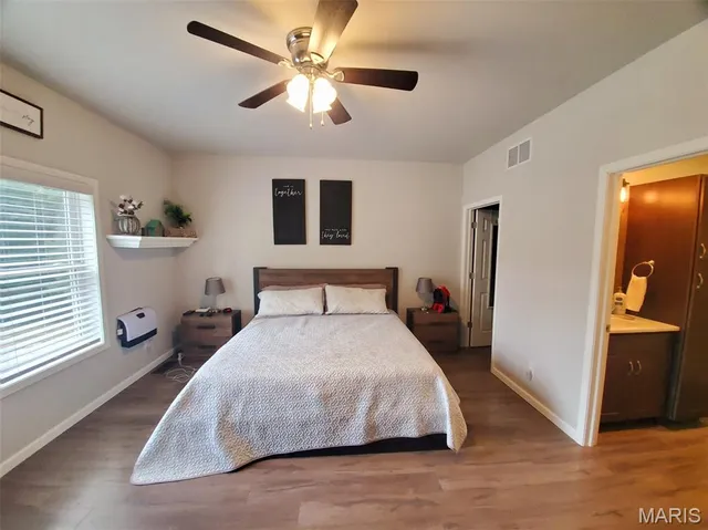 $865,000 | 28148 Commanche Trail, Canton, MO 63435