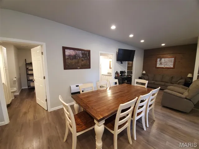 $865,000 | 28148 Commanche Trail, Canton, MO 63435