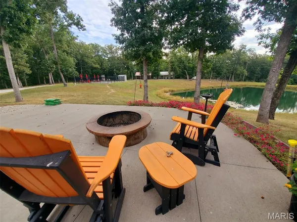 $865,000 | 28148 Commanche Trail, Canton, MO 63435