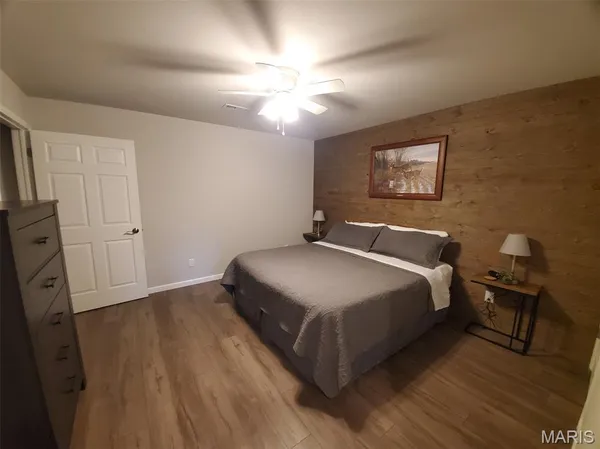 $865,000 | 28148 Commanche Trail, Canton, MO 63435