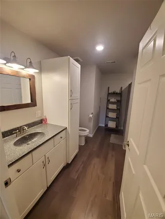 $865,000 | 28148 Commanche Trail, Canton, MO 63435