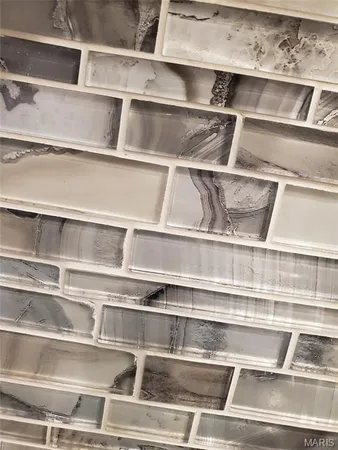 $865,000 | 28148 Commanche Trail, Canton, MO 63435