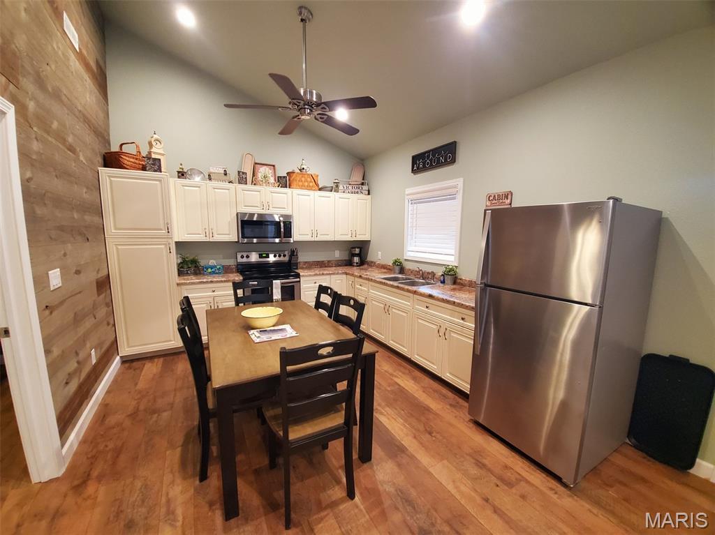 28148 Commanche Trail Canton, MO 63435 - Photo 71 of 93