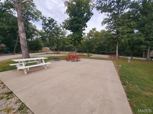 $865,000 | 28148 Commanche Trail, Canton, MO 63435