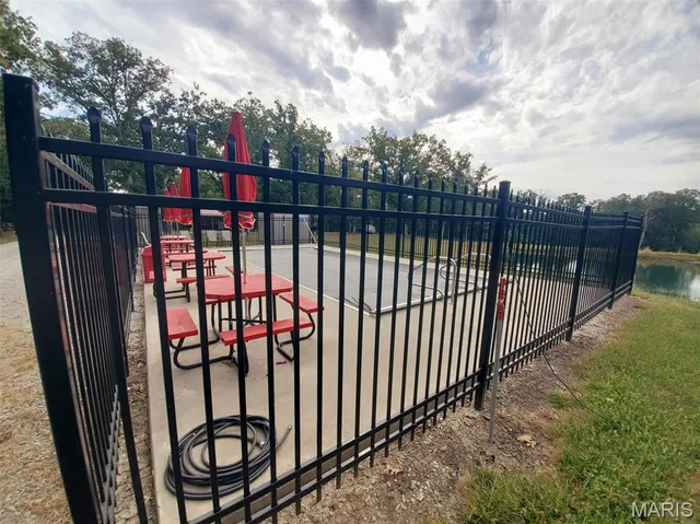 $865,000 | 28148 Commanche Trail, Canton, MO 63435