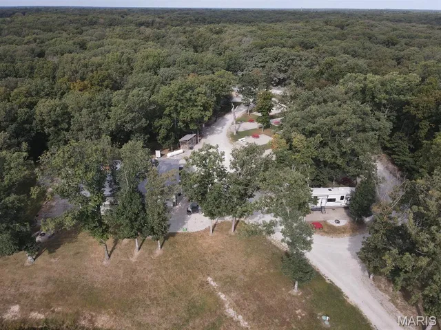 $865,000 | 28148 Commanche Trail, Canton, MO 63435