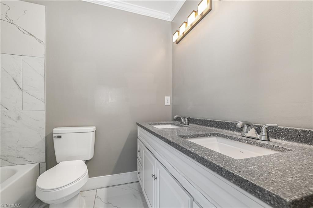 316 Linville Road Mount Airy, NC 27030 - Photo 11 of 29 Gallery Image 11