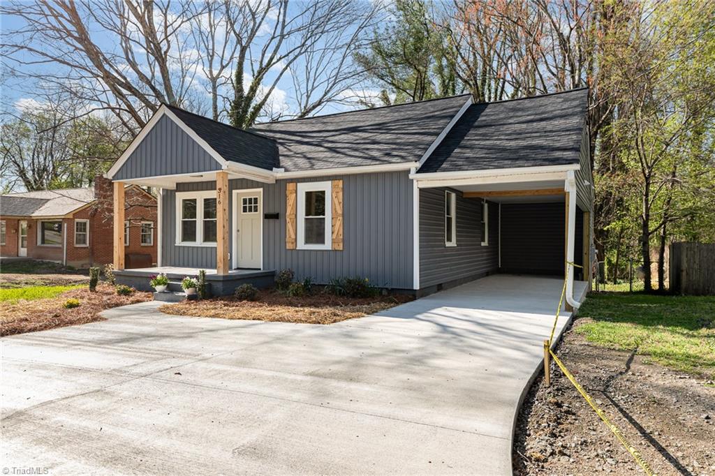 316 Linville Road Mount Airy, NC 27030 - Photo 4 of 29 Gallery Image 4