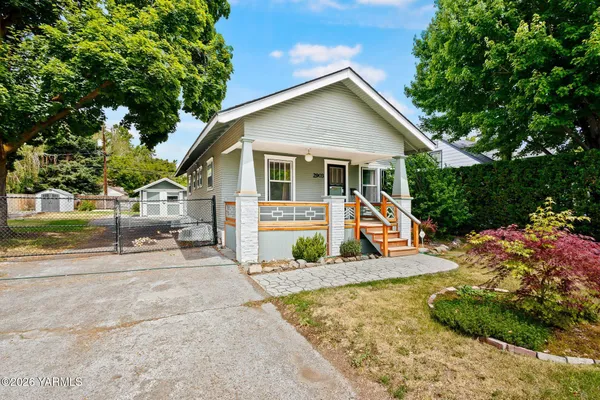 $471,000 | 2903 West Chestnut Avenue, Yakima, WA 98902