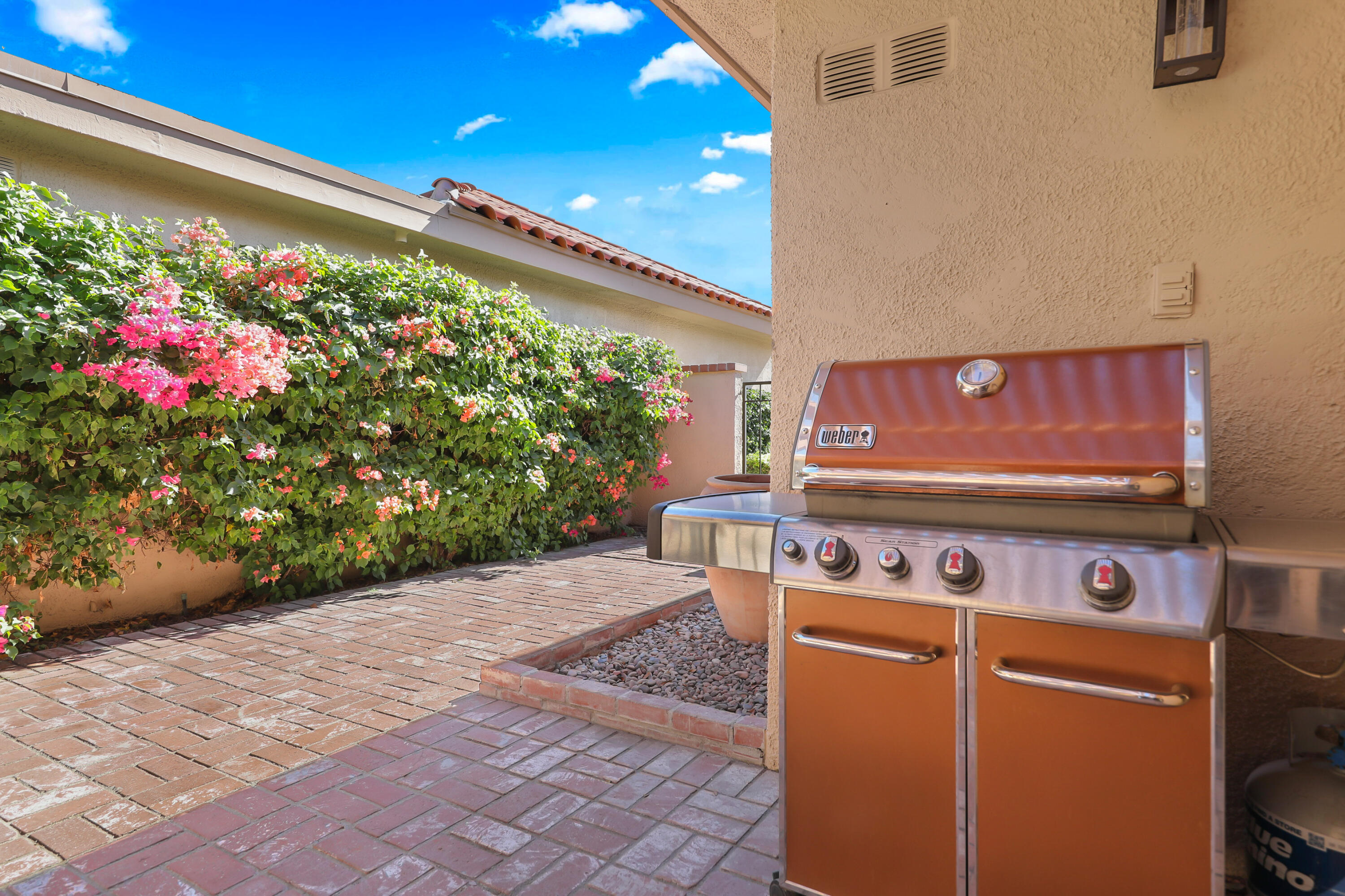 48 Palma Drive Rancho Mirage, CA 92270 - Photo 24 of 52 PATIO BBQ