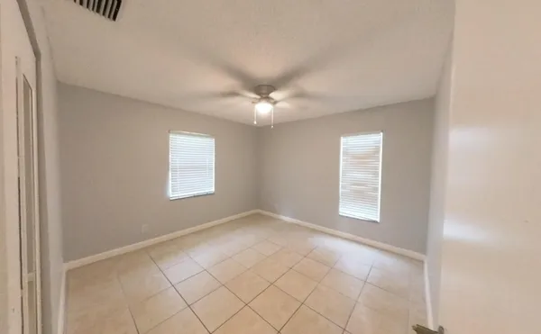 $2,895 | 141 Northeast 17th Court, Boynton Beach, FL 33435