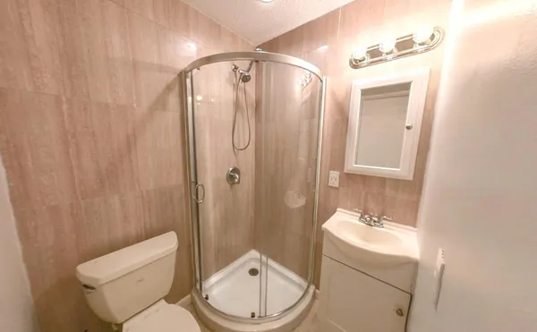 $2,895 | 141 Northeast 17th Court, Boynton Beach, FL 33435