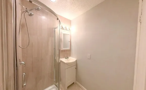 $2,895 | 141 Northeast 17th Court, Boynton Beach, FL 33435