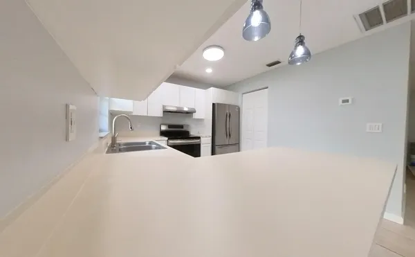 $2,895 | 141 Northeast 17th Court, Boynton Beach, FL 33435