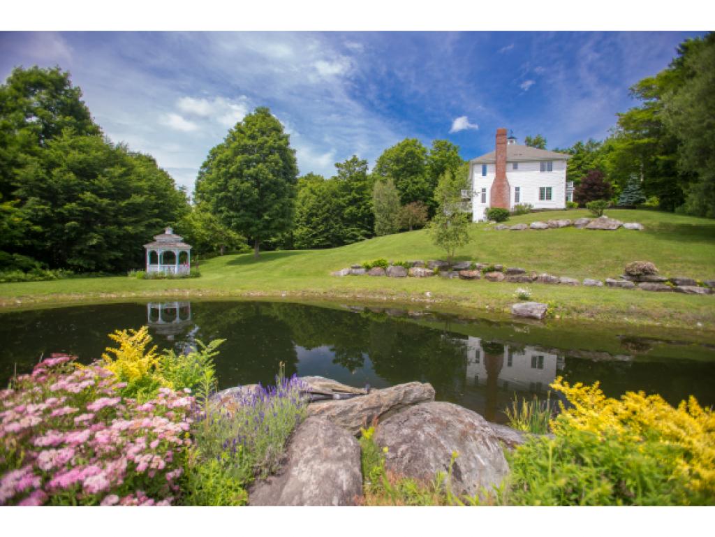 278 Thomas Pasture Road Stowe, VT 05672 - Photo 1 of 32 Gallery Image 1