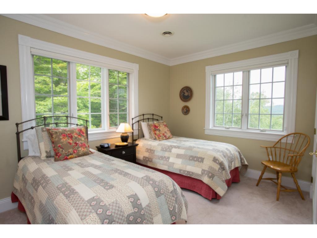 278 Thomas Pasture Road Stowe, VT 05672 - Photo 15 of 32 Gallery Image 15
