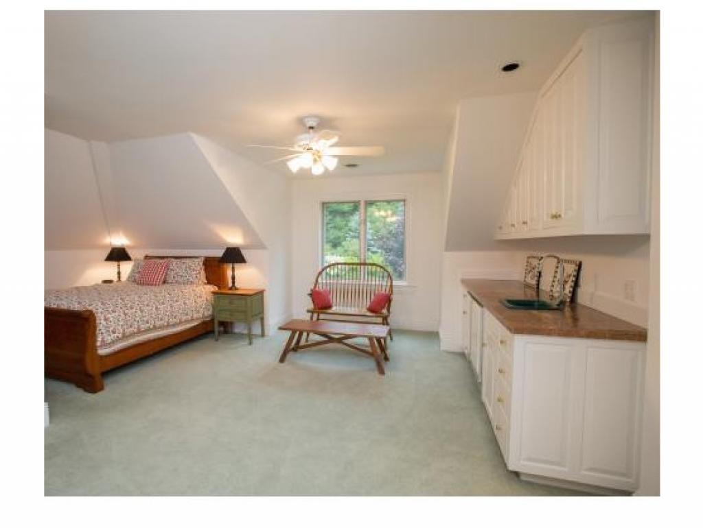 278 Thomas Pasture Road Stowe, VT 05672 - Photo 18 of 32 Gallery Image 18