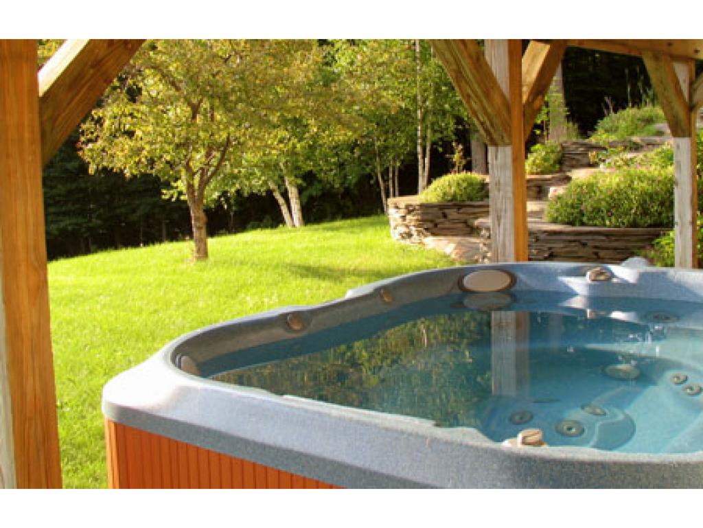 278 Thomas Pasture Road Stowe, VT 05672 - Photo 22 of 32 Gallery Image 22