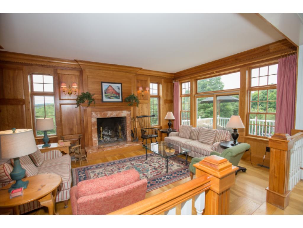 278 Thomas Pasture Road Stowe, VT 05672 - Photo 5 of 32 Gallery Image 5