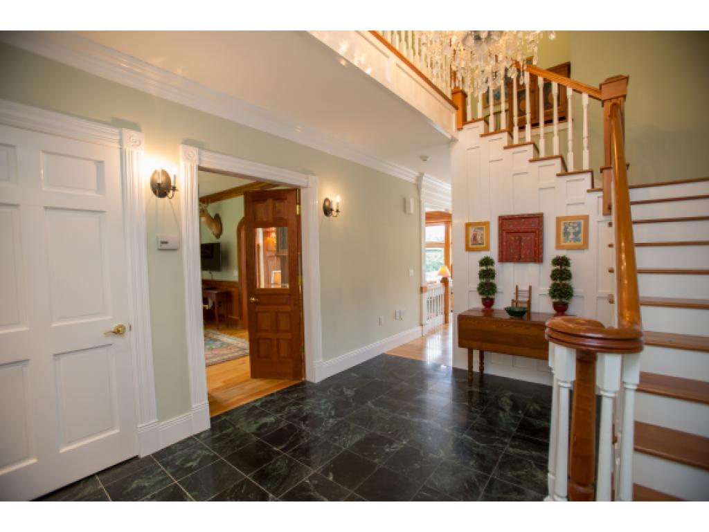 278 Thomas Pasture Road Stowe, VT 05672 - Photo 7 of 32 Gallery Image 7