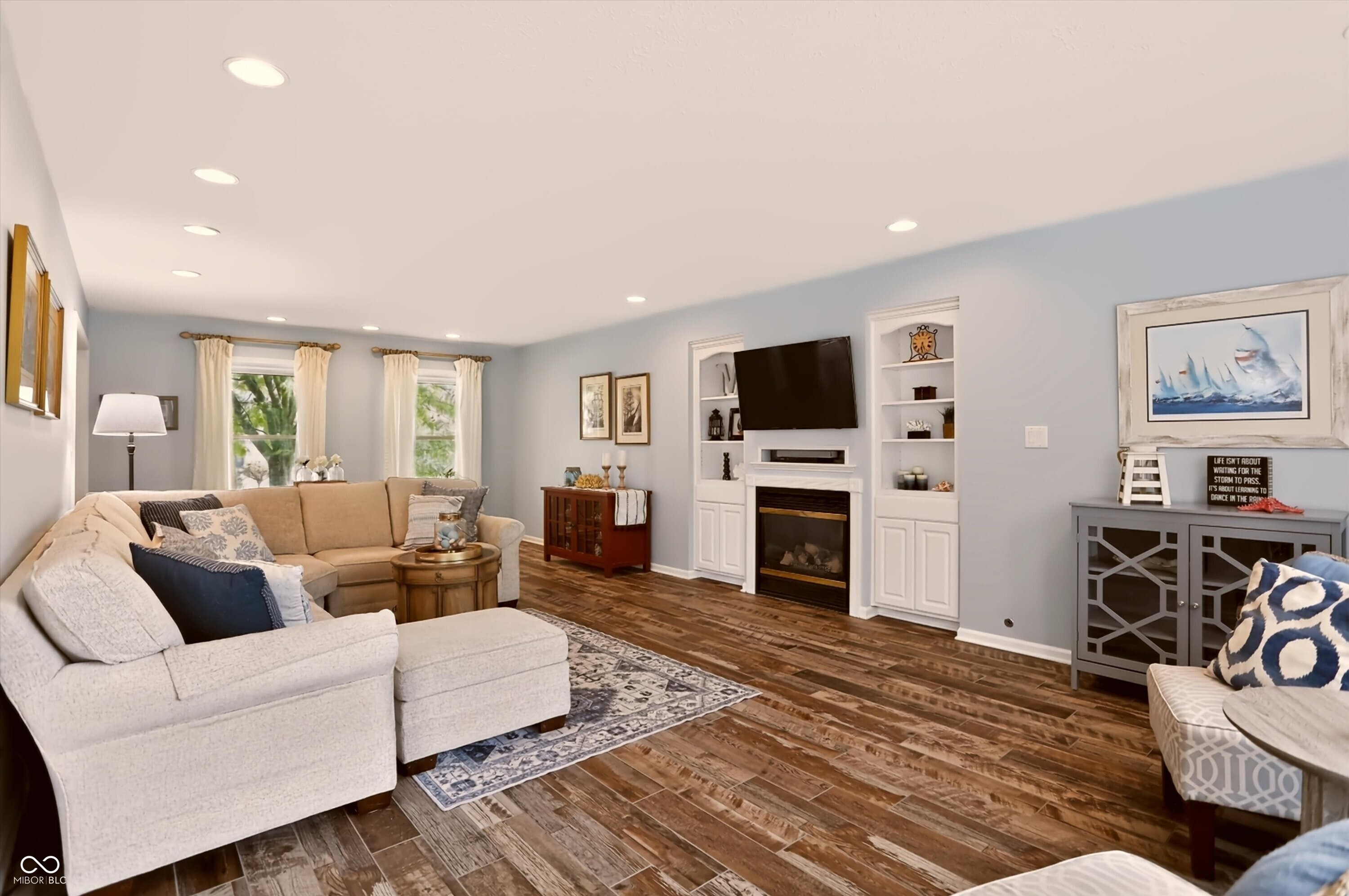 1555 Connemara Road Indianapolis, IN 46217 - Photo 14 of 65 Gallery Image 14