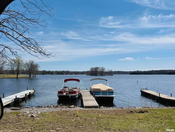 $295,000 | 12387 Bermuda Drive, Marion, IL 62959