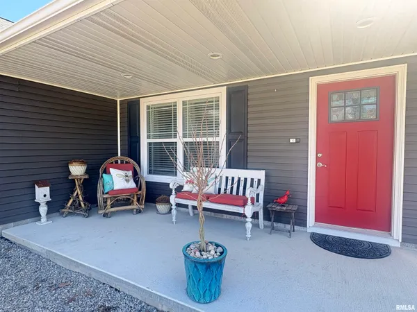 $295,000 | 12387 Bermuda Drive, Marion, IL 62959
