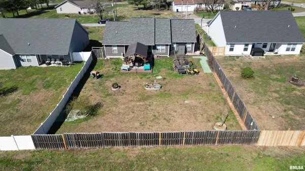 $295,000 | 12387 Bermuda Drive, Marion, IL 62959