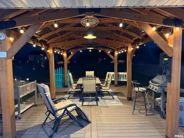 $295,000 | 12387 Bermuda Drive, Marion, IL 62959