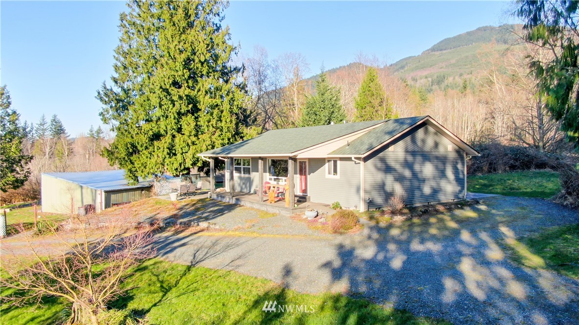 6902 Goodwin Road Everson, WA 98247 - Photo 5 of 39 a view of a house with a yard