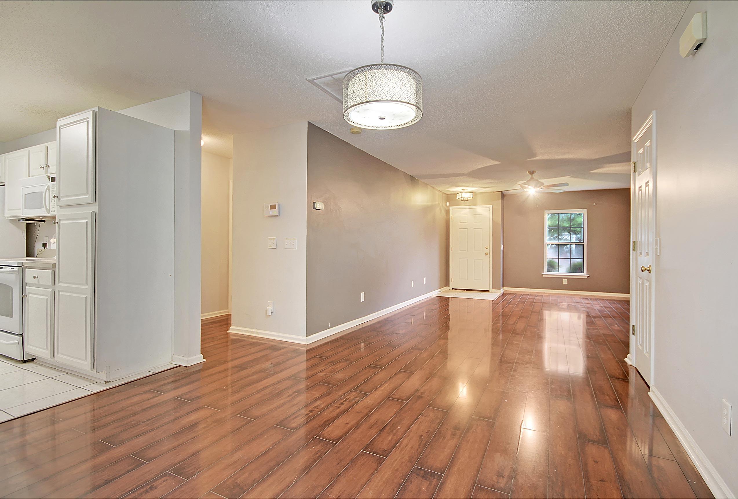 111 Avalon Road Summerville, SC 29483 - Photo 5 of 21 CREM_111 Avalon_014